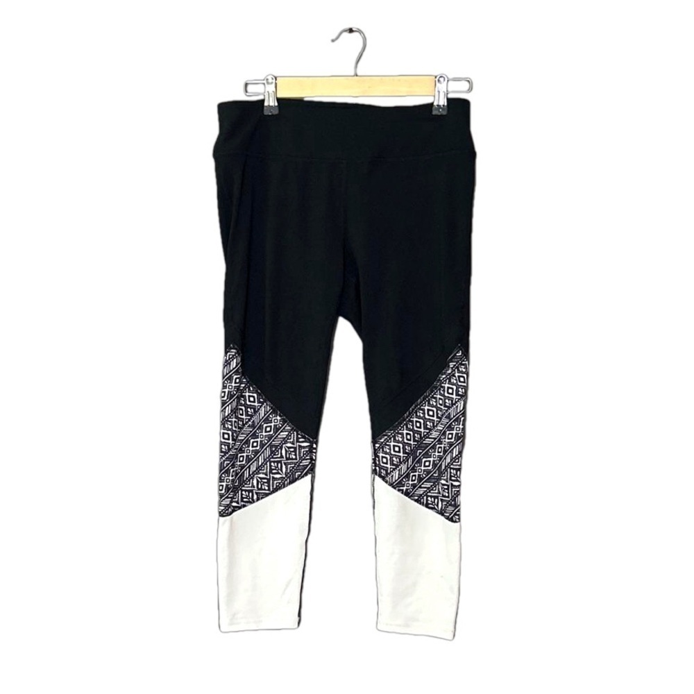 Gaiam black and white legging capris size M